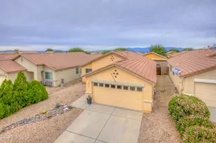 62 W James Wade Pl, Vail, AZ 85641 - Photo 5