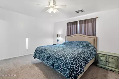 10008 E Arizona Sunset Drive, Tucson, AZ 85747 - Photo 15