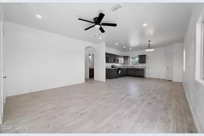 3915 E Singing Cactus Lane, Tucson, AZ 85756 - Photo 7