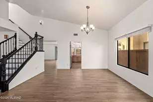 10317 N Mineral Spring Ln, Oro Valley, AZ 85737 - Photo 13