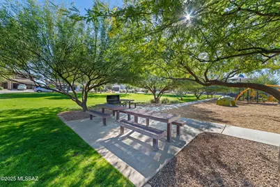 6623 E Via Jardin Verde, Tucson, AZ 85756 - Photo 35