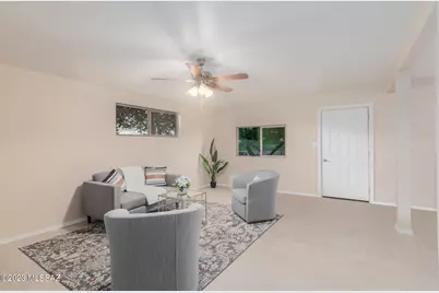 7026 E Calle Ileo, Tucson, AZ 85710 - Photo 3