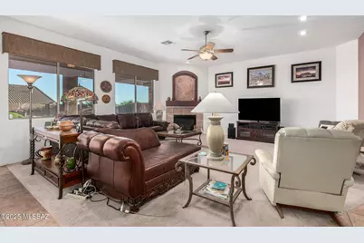 60621 E Eagle Heights Drive, Tucson, AZ 85739 - Photo 13