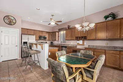 60621 E Eagle Heights Drive, Tucson, AZ 85739 - Photo 15