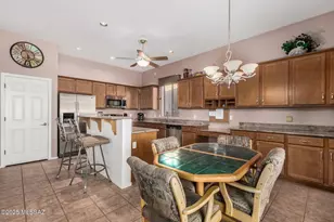 60621 E Eagle Heights Dr, Tucson, AZ 85739 - Photo 15