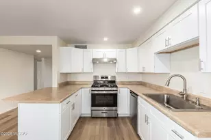 820 W Hawaii Dr, Tucson, AZ 85706 - Photo 9