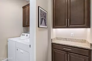 209 E Brookdale Way, Oro Valley, AZ 85755 - Photo 25