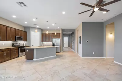 209 E Brookdale Way, Oro Valley, AZ 85755 - Photo 5