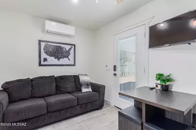 2238 E Grant Road #2, Tucson, AZ 85719 - Photo 9