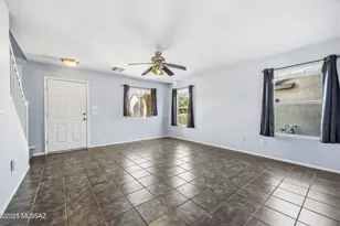 7015 S Dunnock Dr, Tucson, AZ 85756 - Photo 9