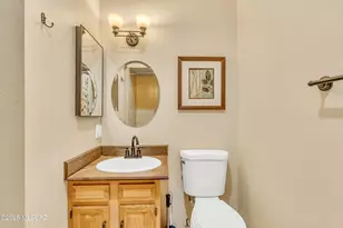 5750 N Camino Esplendora, Tucson, AZ 85718 - Photo 33