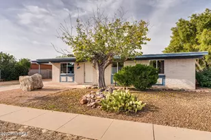 1440 S Perlman Ave, Tucson, AZ 85710 - Photo 1