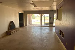 227 N Tracy Rd, Pearce, AZ 85625 - Photo 7