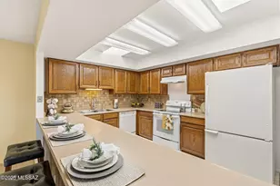 7473 N Desert Tree Dr, Tucson, AZ 85704 - Photo 23