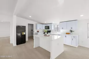 7821 N Sandario Rd, Tucson, AZ 85743 - Photo 3