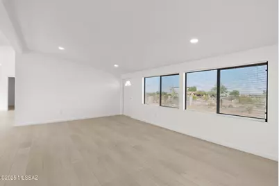 7821 N Sandario Road, Tucson, AZ 85743 - Photo 9
