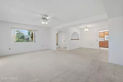 2750 S Calle Morena, Green Valley, AZ 85622 - Photo 7