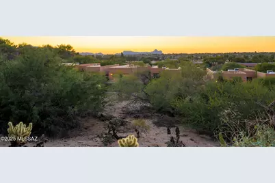 8701 N Coral Ridge Loop, Tucson, AZ 85704 - Photo 25