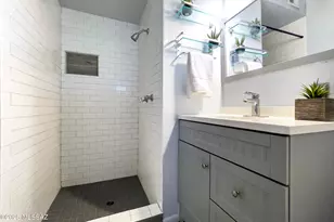 7061 E 4th St, Tucson, AZ 85710 - Photo 23