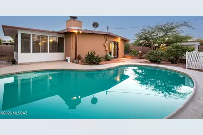 7061 E 4th Street, Tucson, AZ 85710 - Photo 19