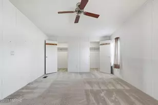 155 W Pinon Dr, Green Valley, AZ 85614 - Photo 15