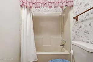 155 W Pinon Dr, Green Valley, AZ 85614 - Photo 13