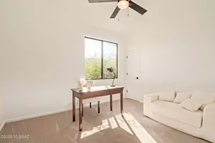 975 N Canyon Moonlight Pl, Tucson, AZ 85745 - Photo 9