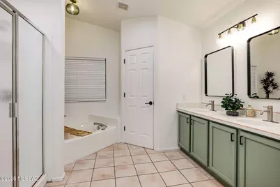 11143 N Divot Drive, Tucson, AZ 85737 - Photo 19