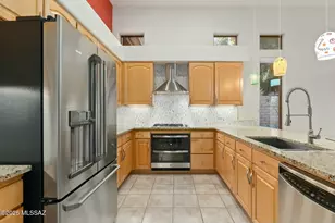 5322 N Spring View Dr, Tucson, AZ 85749 - Photo 9