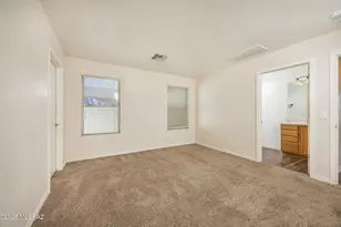 8296 W Redshank Dr, Tucson, AZ 85757 - Photo 11