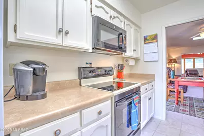 1101 W Circulo Del Norte, Green Valley, AZ 85614 - Photo 15