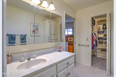 1101 W Circulo Del Norte, Green Valley, AZ 85614 - Photo 31