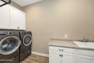 13320 N Cape Marigold Dr, Oro Valley, AZ 85755 - Photo 35