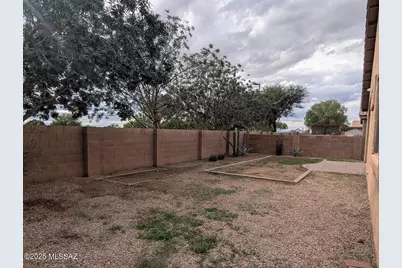 11483 W Magic Song Street, Marana, AZ 85658 - Photo 33