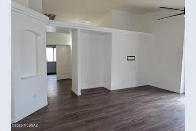 11483 W Magic Song Street, Marana, AZ 85658 - Photo 9