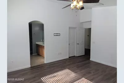 11483 W Magic Song Street, Marana, AZ 85658 - Photo 17