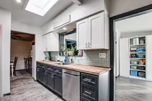 7542 E 38th St, Tucson, AZ 85730 - Photo 11