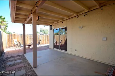 2766 W Daffodil Place, Tucson, AZ 85745 - Photo 17