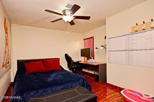2766 W Daffodil Pl, Tucson, AZ 85745 - Photo 15