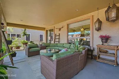 656 W Shadow Wood Street, Green Valley, AZ 85614 - Photo 5