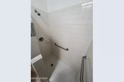 8141 E Daniella Circle, Tucson, AZ 85715 - Photo 17