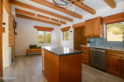 3655 N Camino Blanco Place, Tucson, AZ 85718 - Photo 9