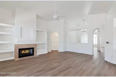 2052 W Arizona Rose Drive, Oro Valley, AZ 85737 - Photo 3