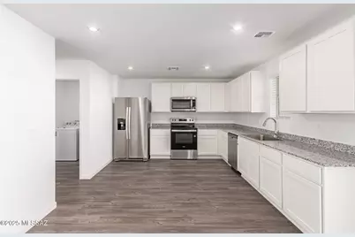 17124 Vuelta Las Hebras S, Sahuarita, AZ 85629 - Photo 11