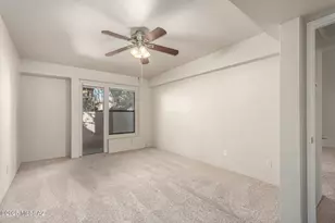 2167 E Gazania Ln, Tucson, AZ 85719 - Photo 9