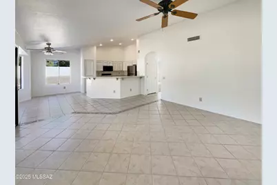 37634 S Niblick Drive, Saddlebrooke, AZ 85739 - Photo 9