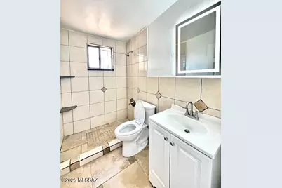 1633 S Camino Del Sierra, Tucson, AZ 85713 - Photo 11