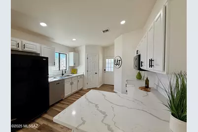 2282 E Sunland Vista, Tucson, AZ 85713 - Photo 3