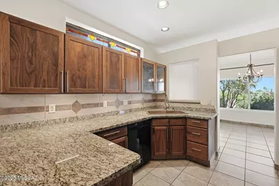1604 W Vuelta Salvatierra, Green Valley, AZ 85622 - Photo 19