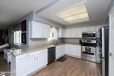 984 E Carmelita Drive, Sierra Vista, AZ 85635 - Photo 15